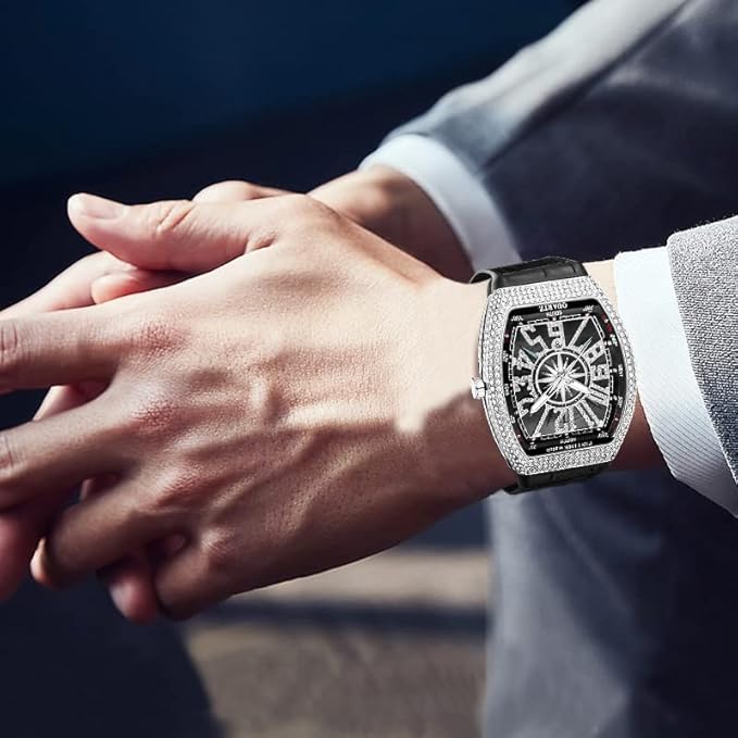 FANMIS Men’s Skull Watch – Punk Diamond Dial, Leather Strap, Calendar Quartz